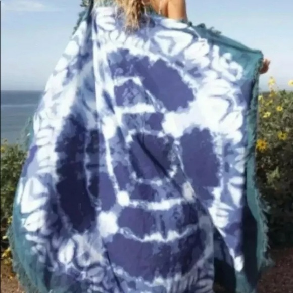 Gypsy Boho 05 Beach Roundie - Picture 2 of 3